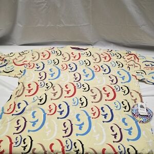 Colorful Patterned Short Sleeve Tee